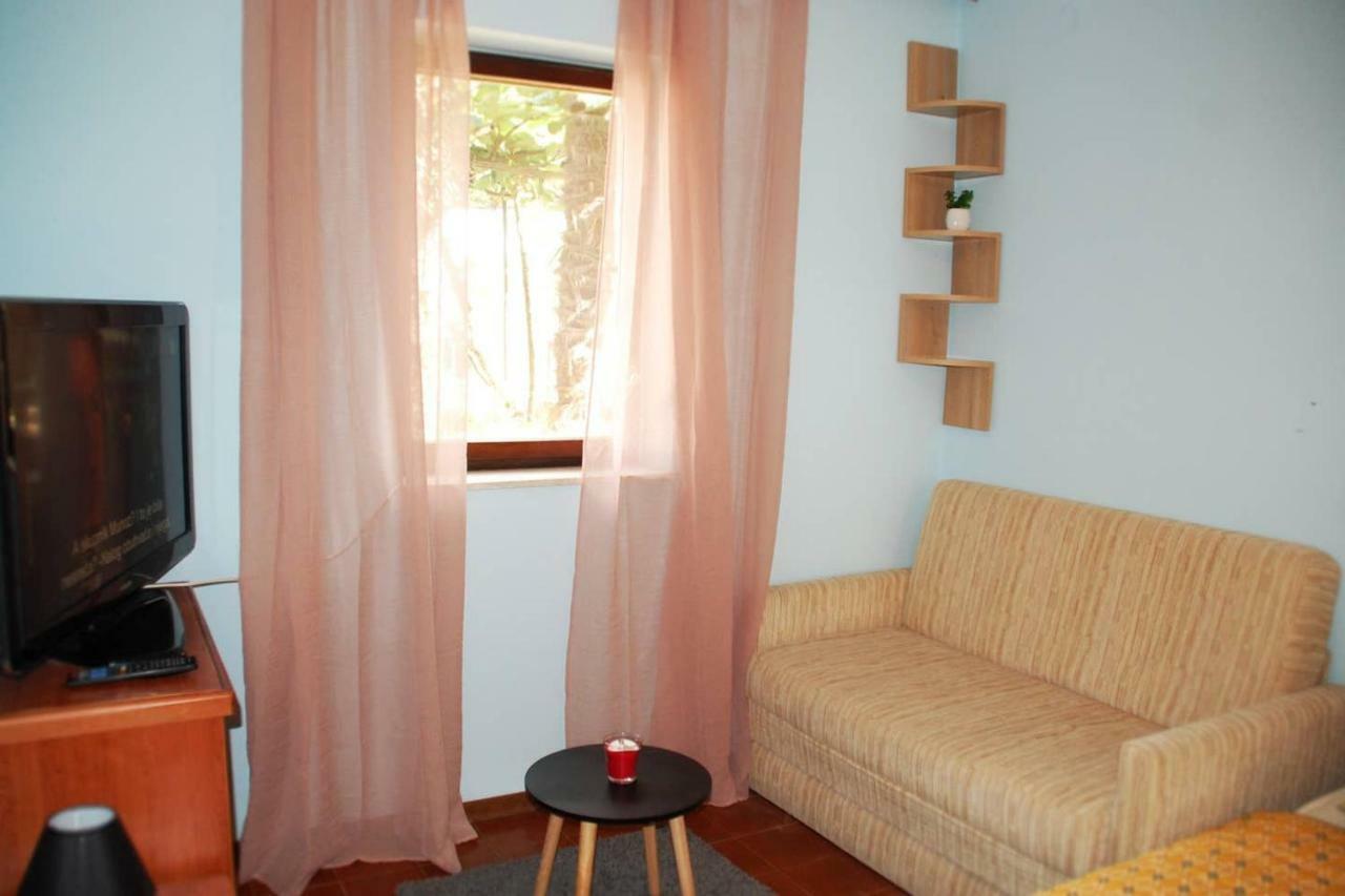 Studio Apartman Ziganto Icici Exterior photo